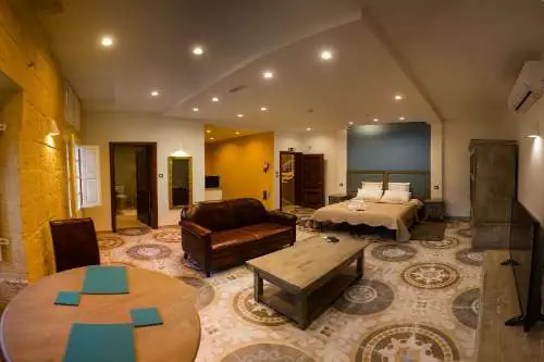 A spacious and modern room at Casa Azzopardi Guesthouse.