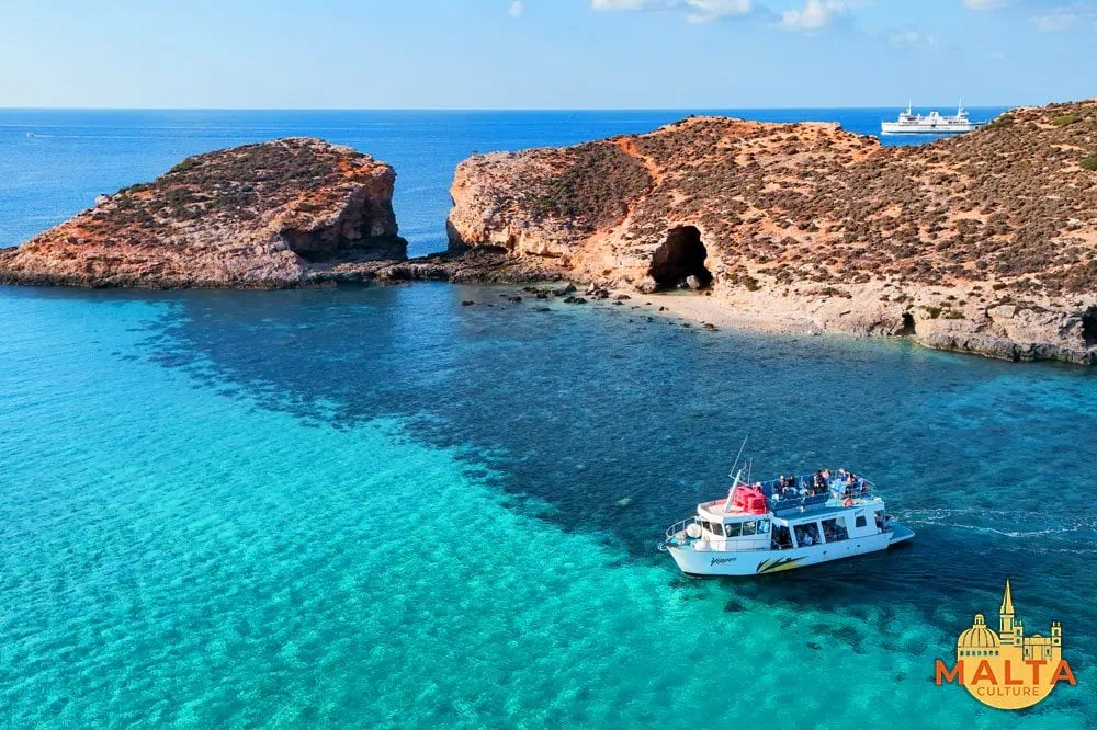 Yippee's Blue Lagoon Boat Tour.