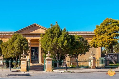 Built in the 1st century BC as an aristocratic townhouse, the Domvs Romana sheds light on the typical Roman family and household, as well as other aspects such as education, entertainment, fashion and food and drink.
